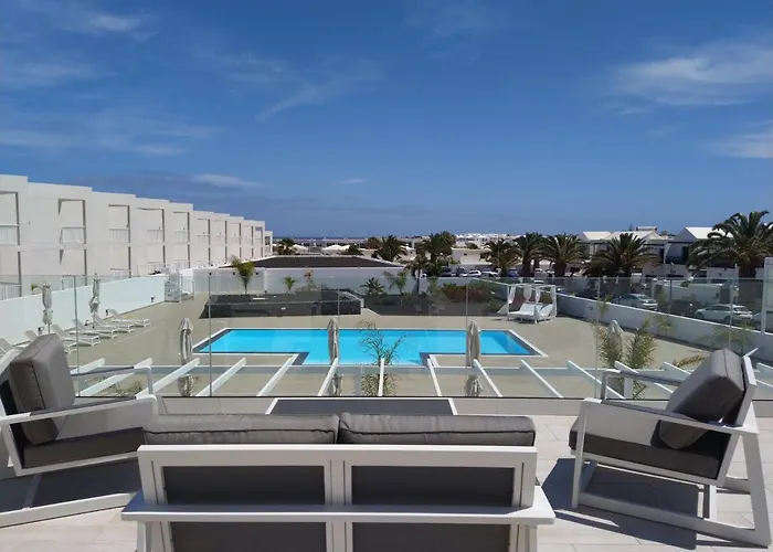 Namaste- Amazing Sea View & Infinity Pool - Good Wifi - Smart Tv-residence Senator Apartamento Costa Teguise