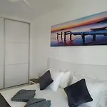 아파트 Namaste- Amazing Sea View & Infinity Pool - Good Wifi - Smart Tv-residence Senator *